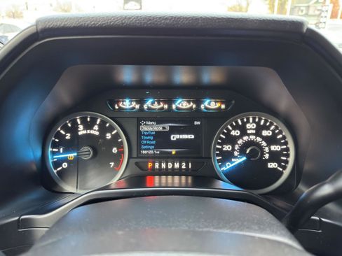 Used 2015 Ford F150 XLT w/ Equipment Group 301A Mid image 18