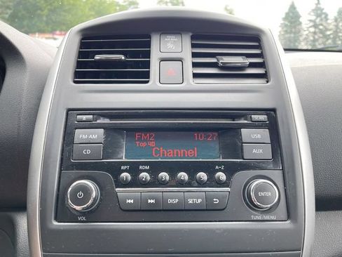 Used 2017 Nissan Versa SV FWD image 14