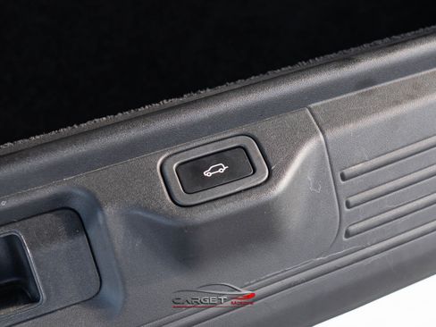 Used 2019 Land Rover Range Rover Long Wheelbase Supercharged image 53