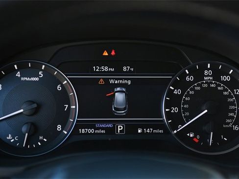 Used 2023 INFINITI QX50 Luxe image 10