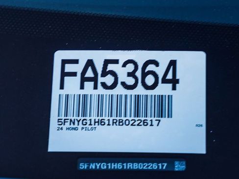 Used 2024 Honda Pilot TrailSport image 34