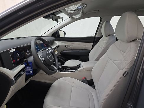 Used 2026 Hyundai Tucson SE AWD/4WD image 8