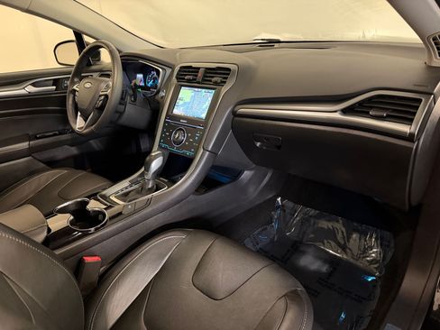 Used 2014 Ford Fusion Titanium AWD/4WD image 33