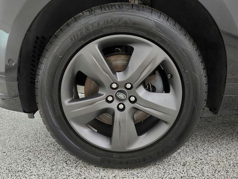 Used 2021 Land Rover Range Rover Velar R-Dynamic S AWD/4WD image 37