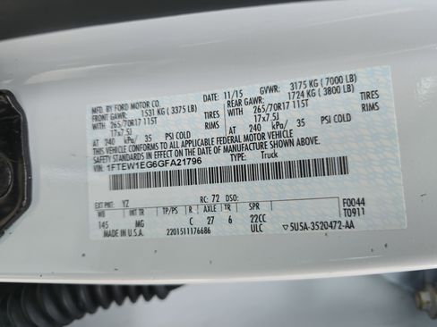 Used 2016 Ford F150 XLT image 35