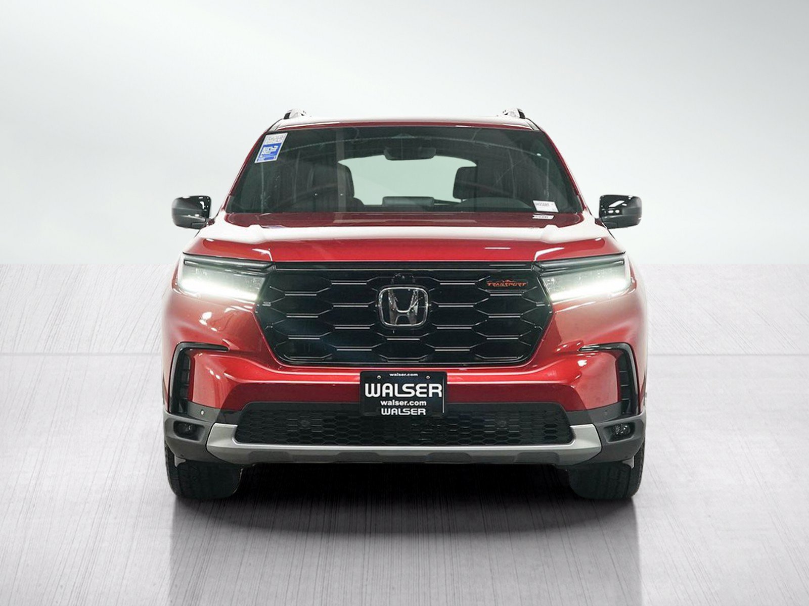 Used 2023 Honda Pilot TrailSport image 8