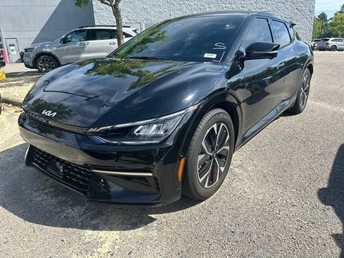 Certified 2023 Kia EV6 GT-Line w/ GT-Line Suede Seat Package RWD image 11