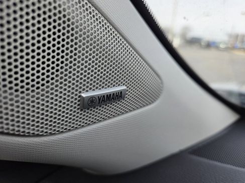 Used 2025 Mitsubishi Outlander SE image 15