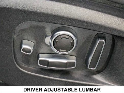 Used 2023 Jaguar F-PACE S image 25