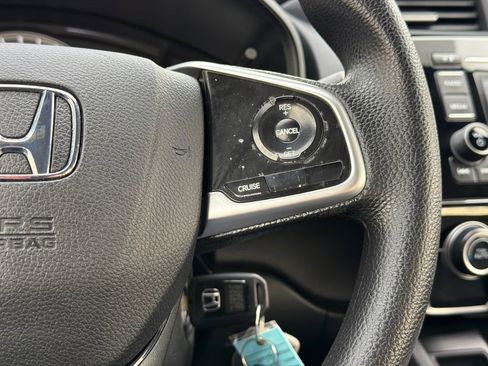 Used 2019 Honda CR-V LX image 17