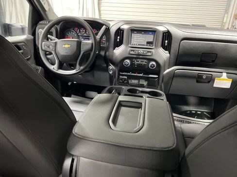 New 2026 Chevrolet Silverado 2500 W/T w/ LPO, Dark Essentials Package AWD/4WD image 17