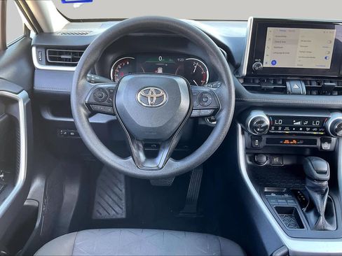 Used 2025 Toyota RAV4 XLE FWD image 6