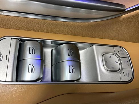 Used 2024 Mercedes-Benz GLE 450 4MATIC image 32