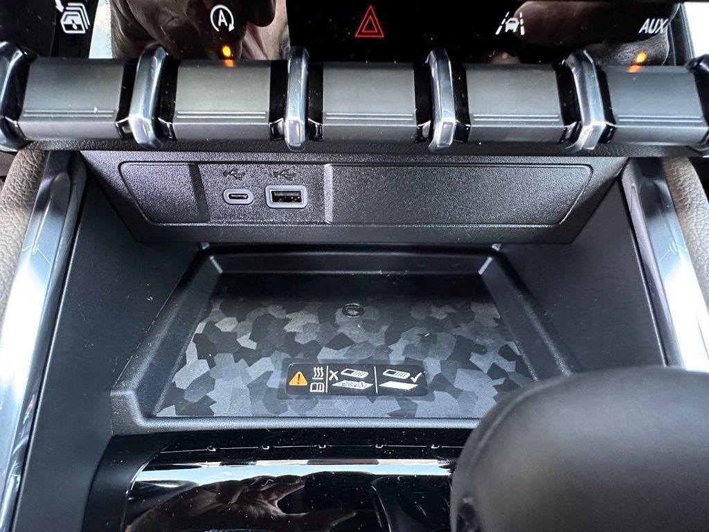 New 2026 GMC Canyon Denali AWD/4WD image 30