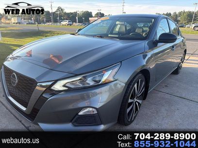 Used 2019 Nissan Altima 2.5 SR w/ SR Premium Package