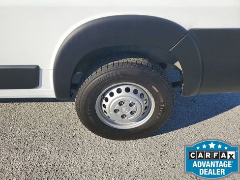 Used 2024 RAM ProMaster 2500 image 21