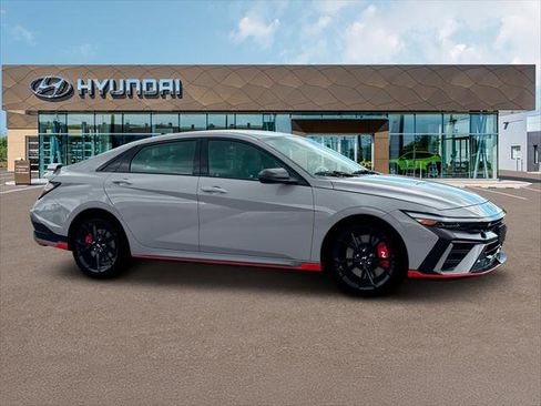 New 2025 Hyundai Elantra N FWD image 10