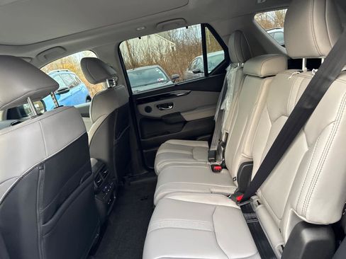 New 2025 Honda Pilot Touring image 32