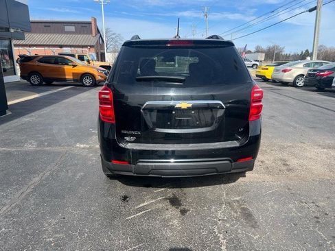 Used 2017 Chevrolet Equinox LT image 4