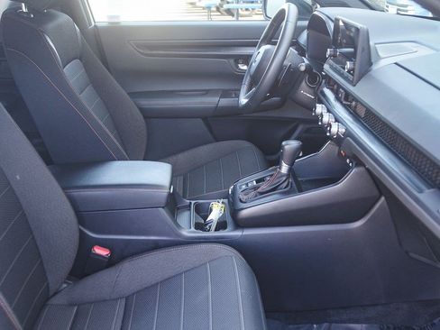 Used 2024 Honda CR-V Sport image 15