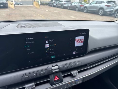 Used 2025 Kia K4 FWD image 20