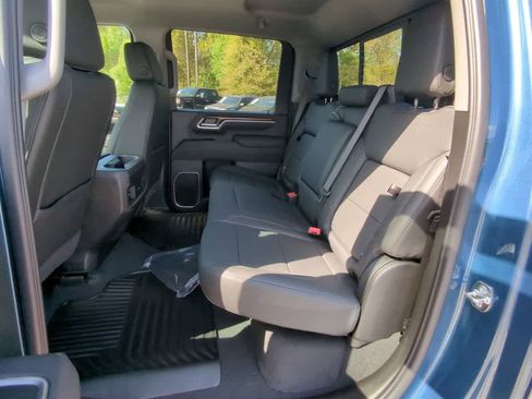 New 2026 Chevrolet Silverado 2500 LT image 13