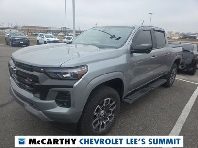 Used 2023 Chevrolet Colorado Z71 w/ Z71 Convenience Package 2
