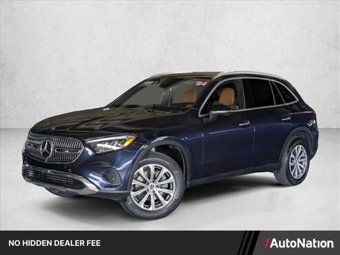 Used 2024 Mercedes-Benz GLC 300 4MATIC image 1