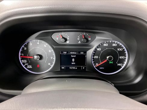 Used 2017 GMC Acadia SLE FWD image 25