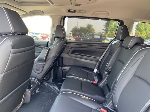 New 2026 Honda Odyssey Touring image 20