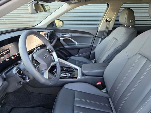 New 2026 Audi Q5 Premium image 26