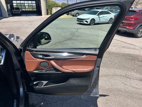 Used 2016 BMW X5 xDrive40e AWD/4WD image 33