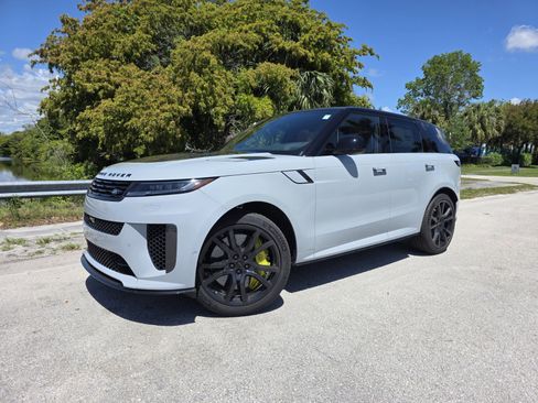 New 2026 Land Rover Range Rover Sport SV Carbon AWD/4WD image 1