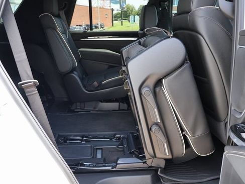 Certified 2026 Cadillac Escalade Sport w/ Touring Package AWD/4WD image 19