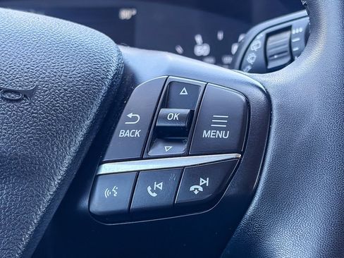 Used 2022 Ford Escape SE w/ SE Sport Appearance Package FWD image 19