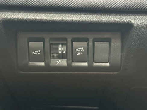 Used 2022 Subaru Outback Premium AWD/4WD image 34