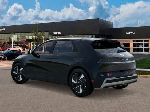 New 2026 Hyundai Ioniq 5 SE AWD/4WD image 5