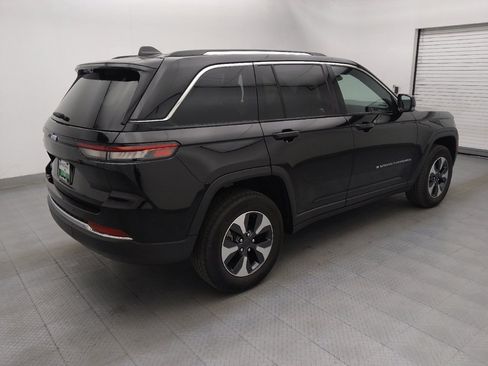 Used 2022 Jeep Grand Cherokee Limited 4xe w/ Luxury Tech Group II image 10