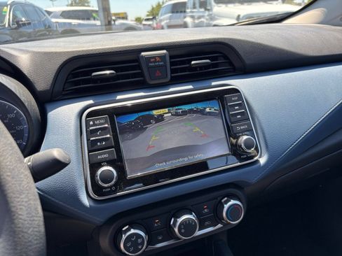 Used 2025 Nissan Versa SV FWD image 22