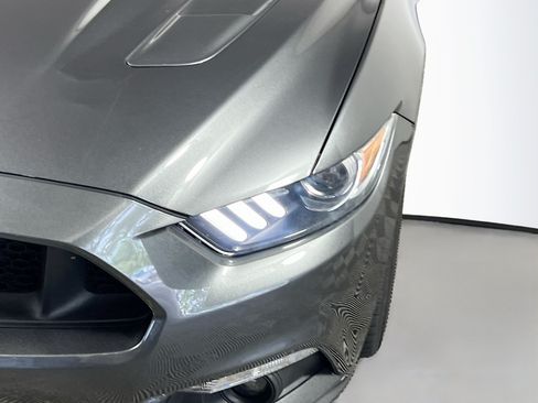 Used 2017 Ford Mustang GT Premium w/ Equipment Group 401A RWD image 12