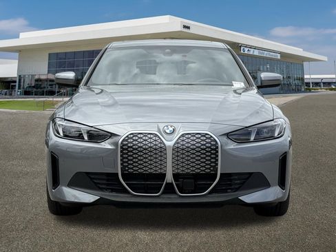 New 2026 BMW i4 eDrive40 w/ Driving Assistance Package RWD image 3