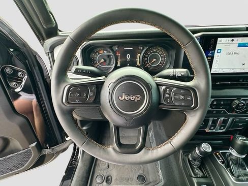 Used 2024 Jeep Wrangler Sport AWD/4WD image 12