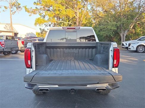 Certified 2023 GMC Sierra 1500 SLT w/ SLT Premium Package image 5