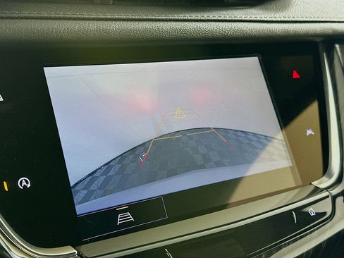 Used 2025 Cadillac XT6 Premium Luxury image 23