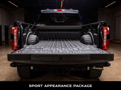 Used 2023 Ford F250 Lariat image 8