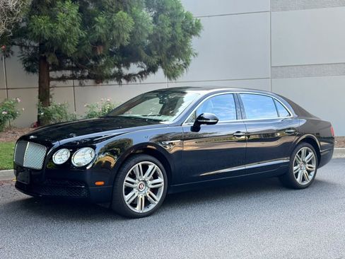 Used 2016 Bentley Flying Spur V8 AWD/4WD image 3