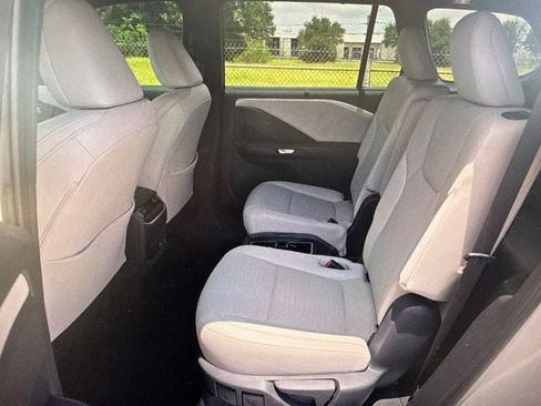 Used 2025 Lexus TX 350 AWD w/ Technology Package image 8