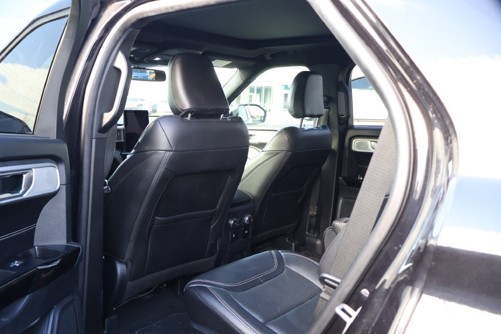 Used 2022 Ford Explorer ST w/ Equipment Group 401A AWD/4WD image 35