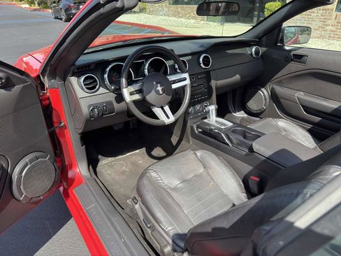Used 2005 Ford Mustang GT image 30