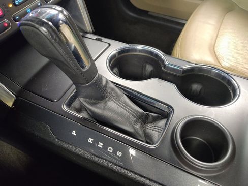 Used 2016 Ford Explorer Limited w/ Equipment Group 301A image 26